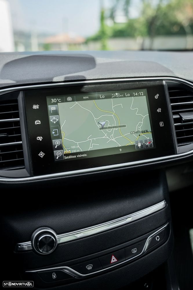 Peugeot 308 SW BlueHDi 120 Stop & Start Allure - 32
