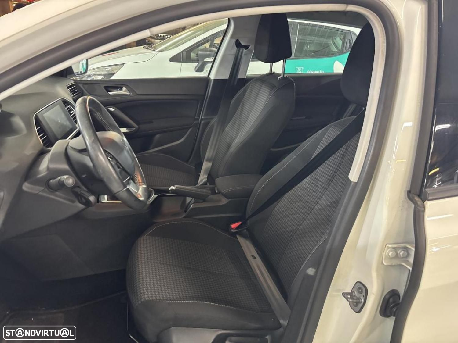 Peugeot 308 1.5 BlueHDi Business Line - 7