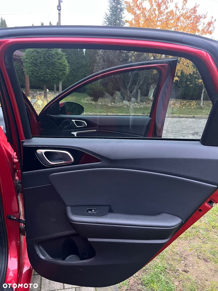 Kia Ceed 1.6 CRDi SCR L - 18