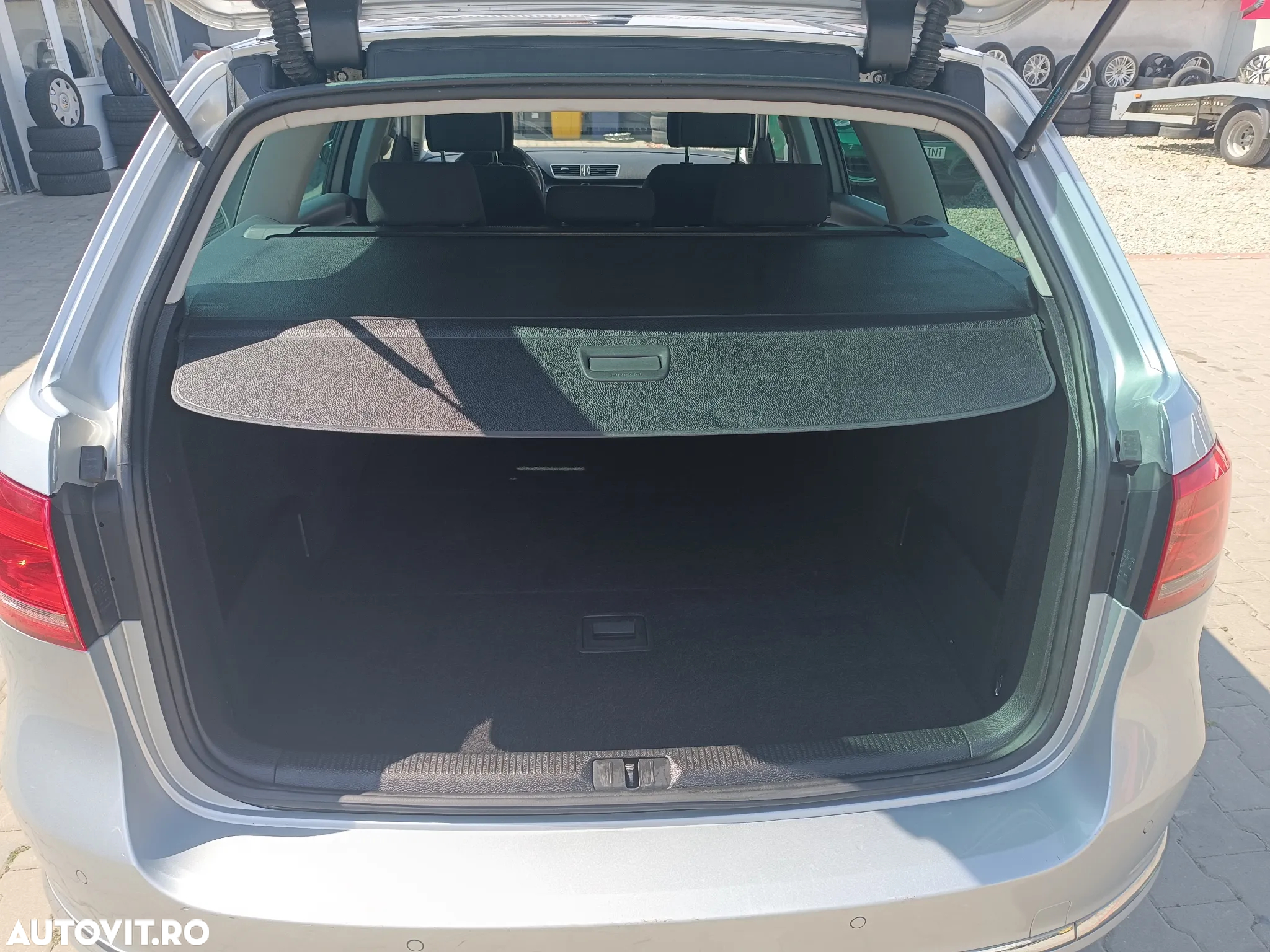 Volkswagen Passat Variant 1.4 TSI BlueMotion Technology Exclusive - 14