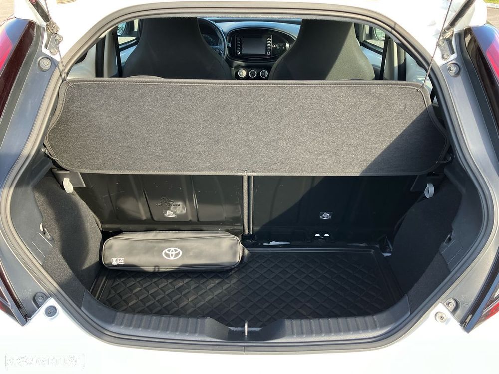 Toyota Aygo X 1.0 Play - 10