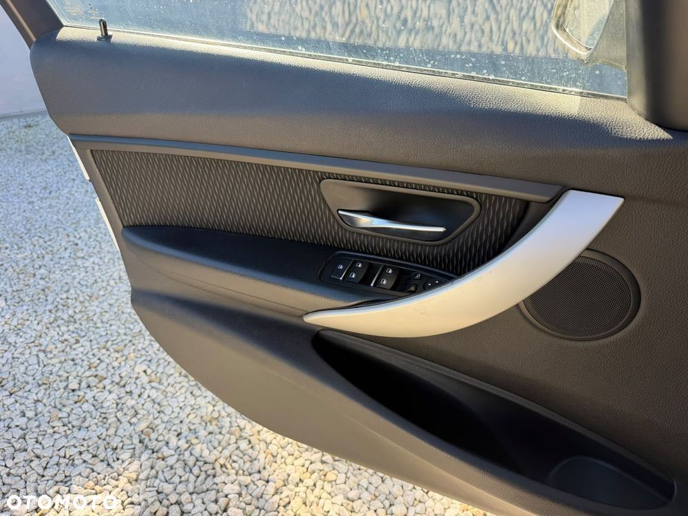 BMW Seria 3 2015