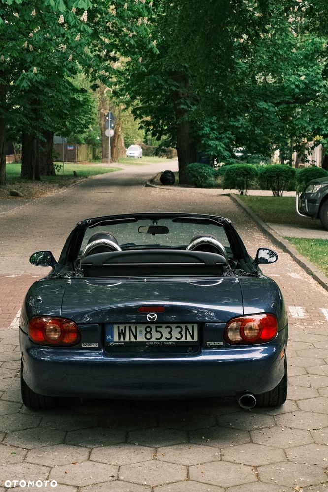 Mazda MX-5 1.6i 16V - 8