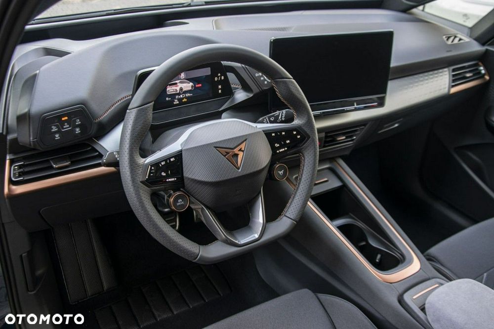 Cupra Born - 10