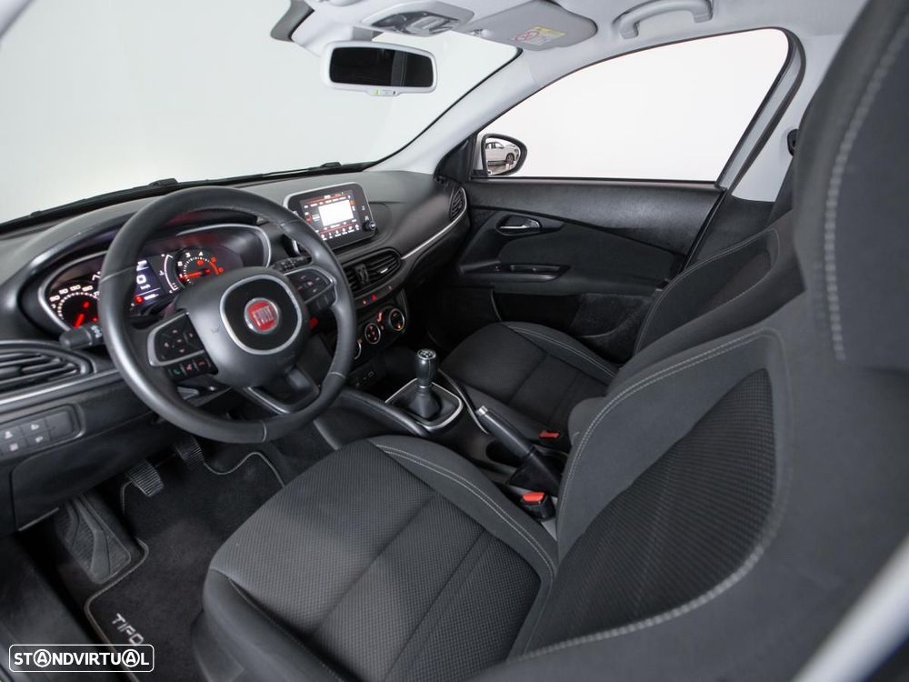 Fiat Tipo Station Wagon 1.3 M-Jet Lounge - 7