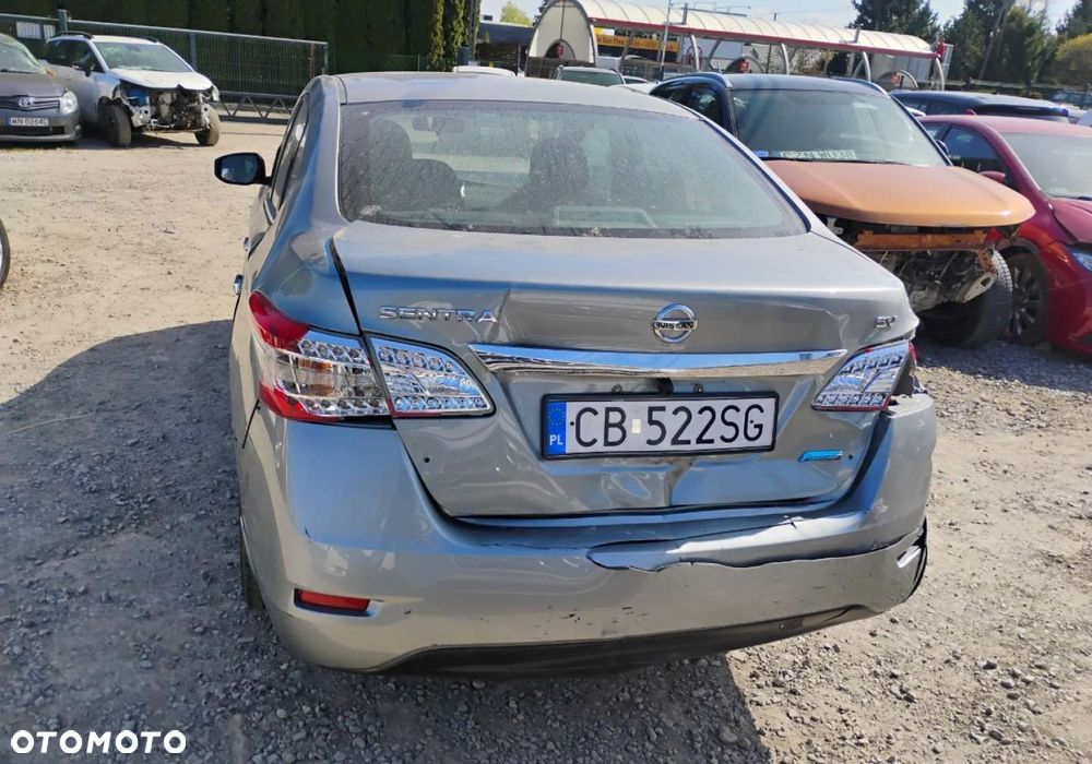 Nissan Sentra - 20