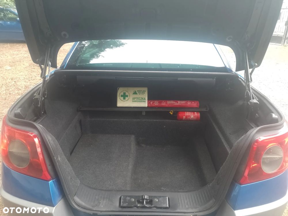 Renault Megane II 1.9 dCi Luxe Dynamique - 11