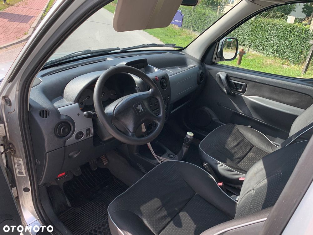 Peugeot Partner Combi 1.4 - 11