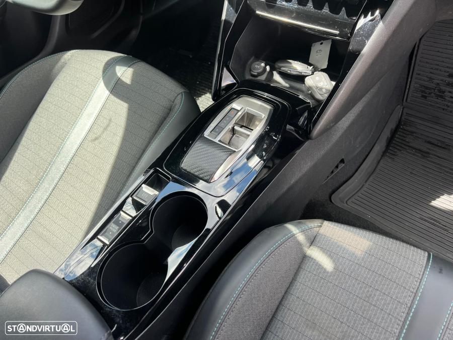 Peugeot e-2008 50 kWh SE Style - 8