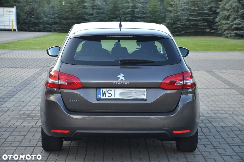 Peugeot 308 1.6 e-HDi Active S&S - 16