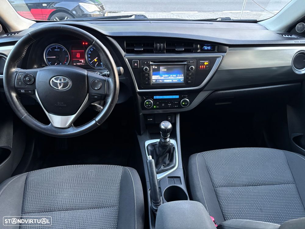 Toyota Auris Touring Sports 1.4 D-4D Design Edition - 7