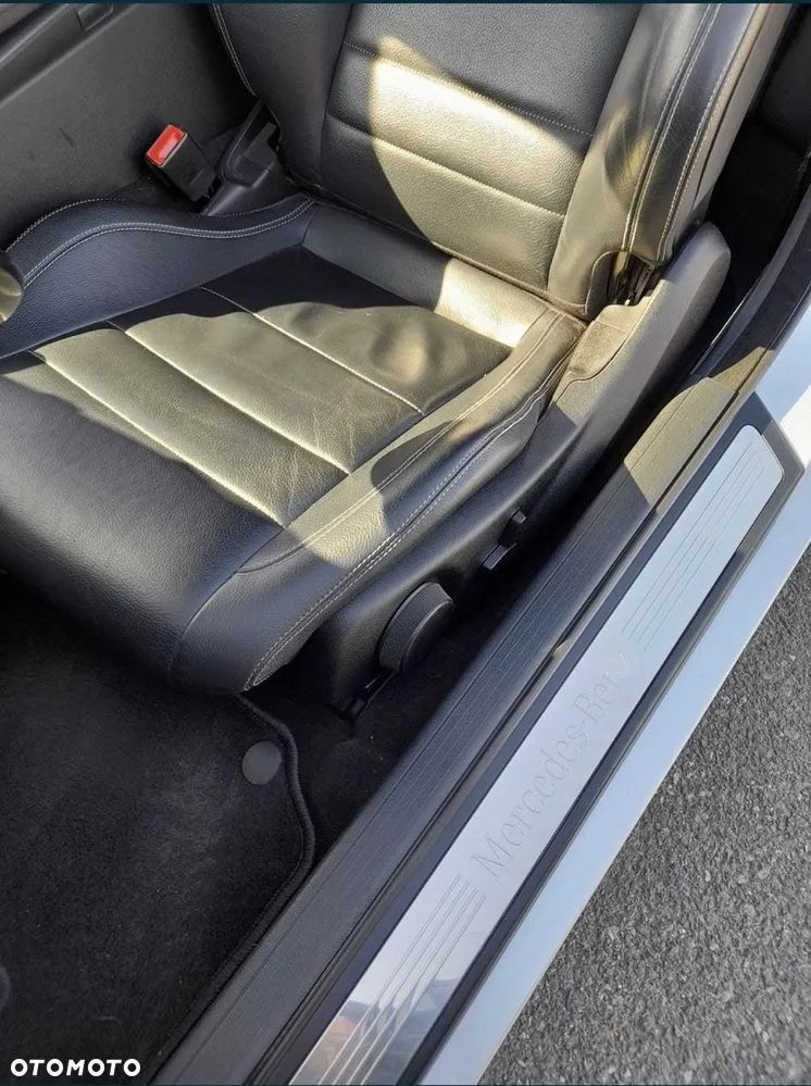Mercedes-Benz Klasa E 350 CDI BlueEff - 8
