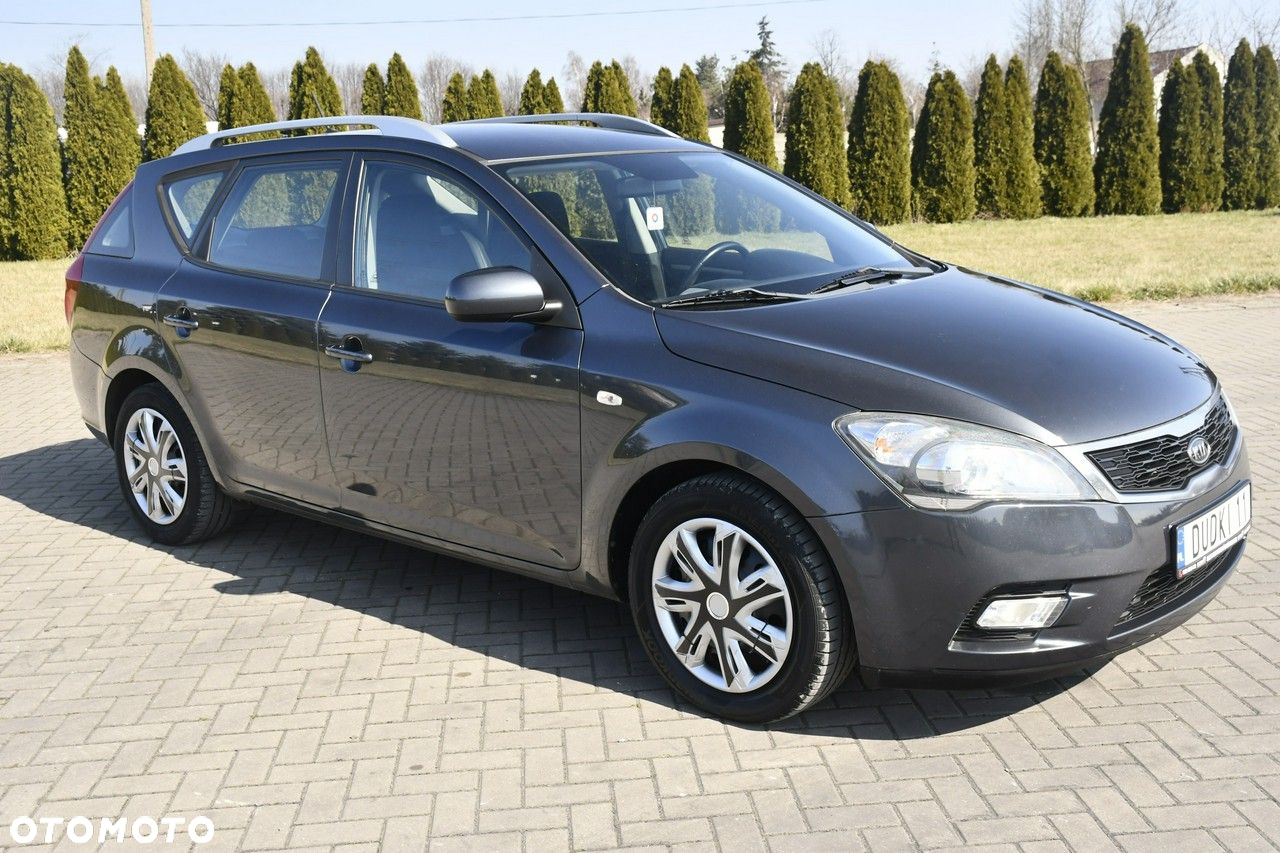 Kia Ceed - 3