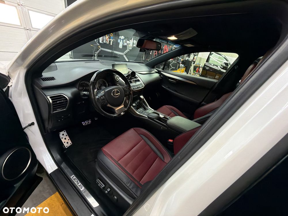 Lexus NX - 22