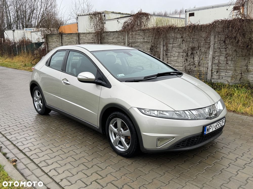 Honda Civic 1.4 i-VTEC Sport - 3