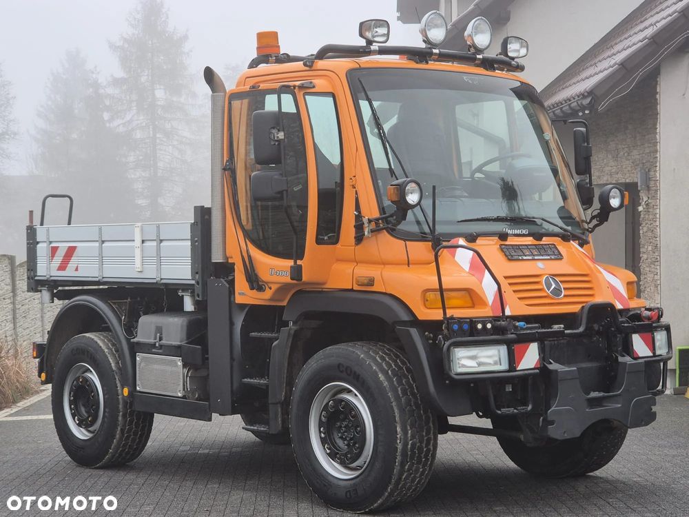 Unimog U400 Ciągnik - 4
