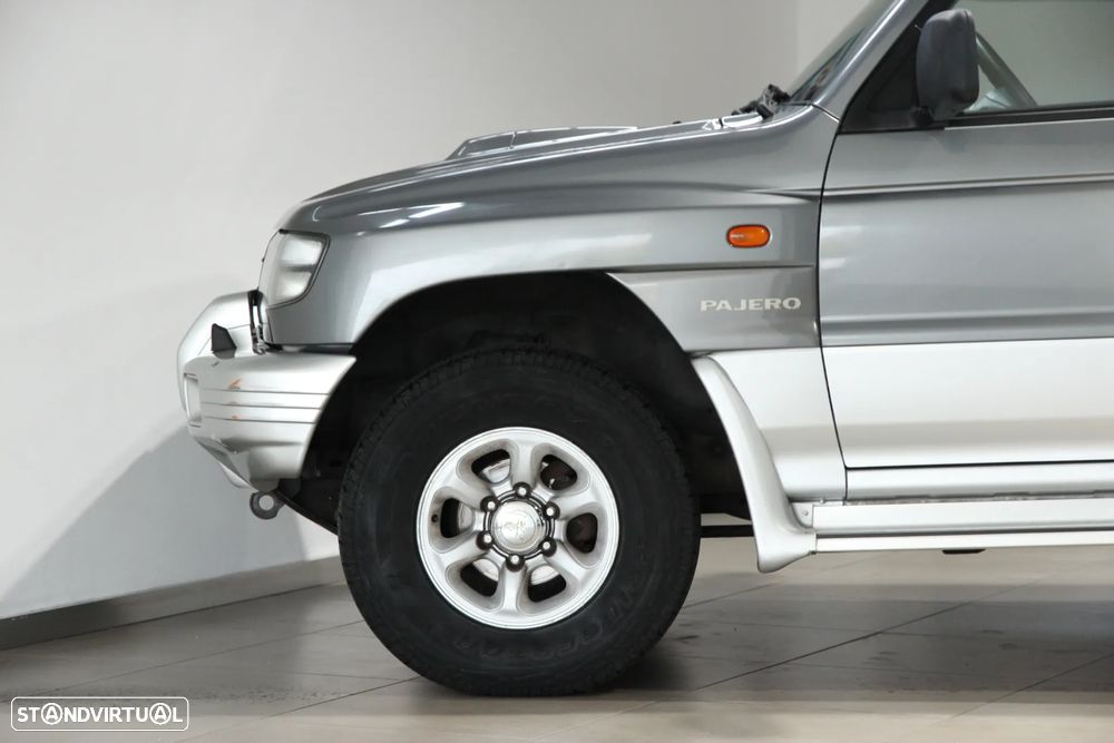 Mitsubishi Pajero 2.8 TD GLX - 9