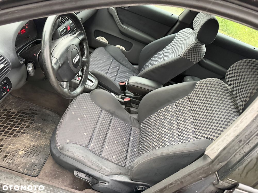 Audi A3 Sportback - 21