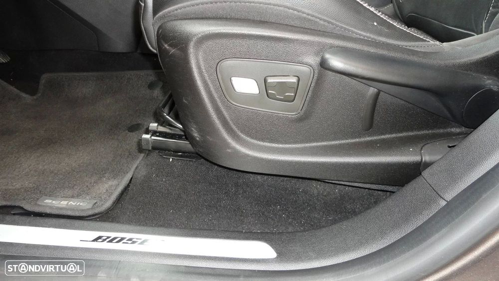 Renault Grand Scénic 1.6 dCi Bose Edition SS - 14