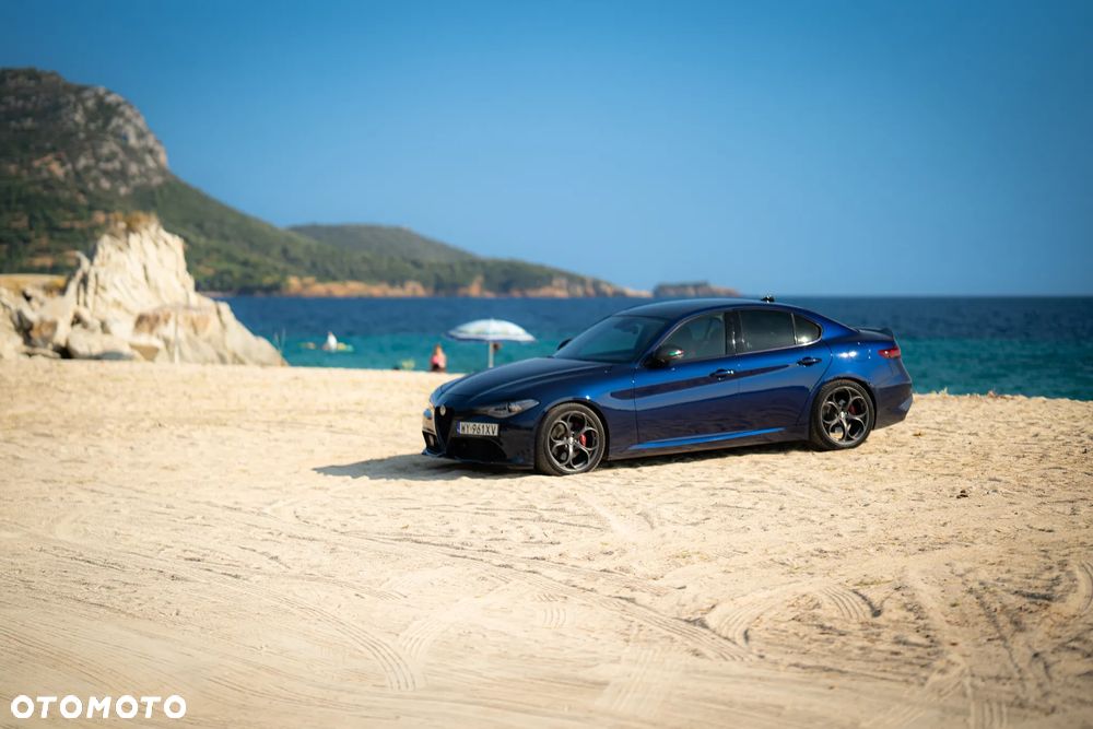 Alfa Romeo Giulia 2.0 Turbo 16V AT8 Veloce Ti - 33