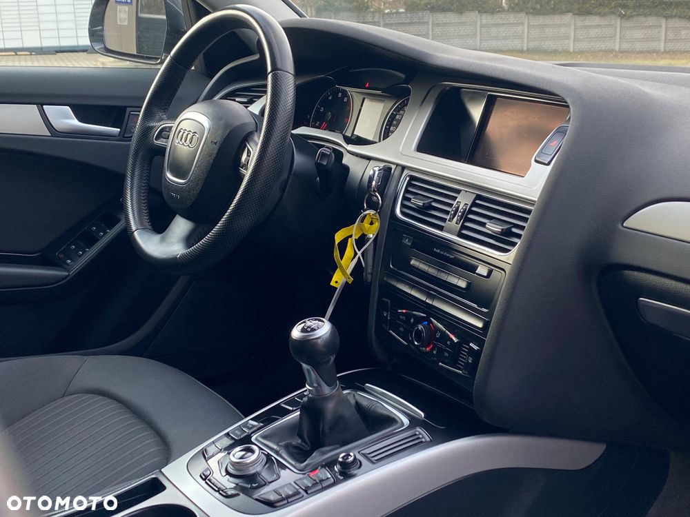 Audi A4 Avant 1.8 TFSI Ambition - 8