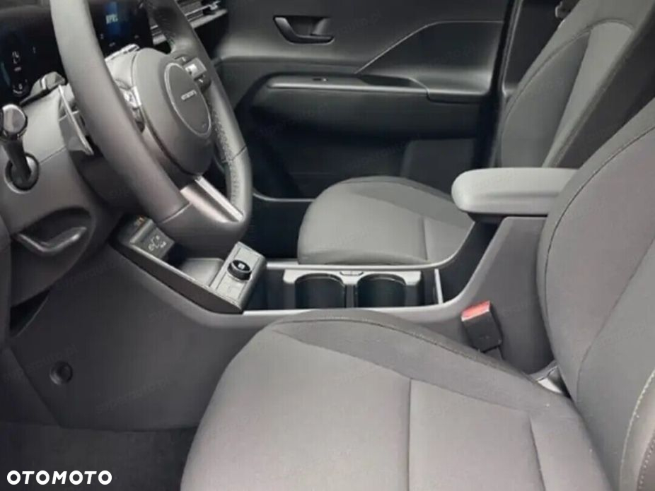 Hyundai Kona 1.6 GDI Hybrid Smart DCT - 6