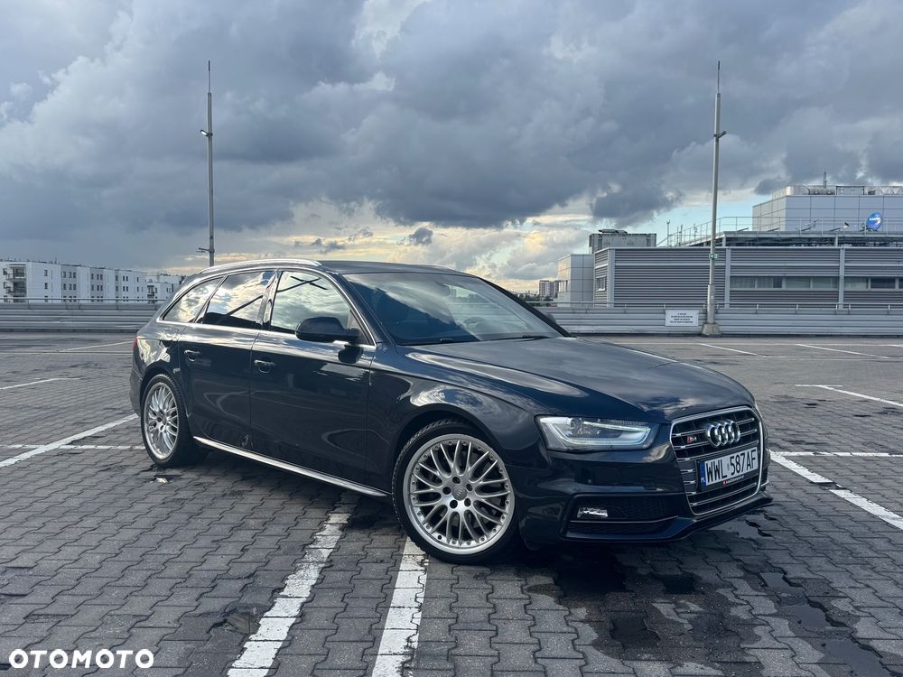 Audi S4 Avant 2012 photo 2