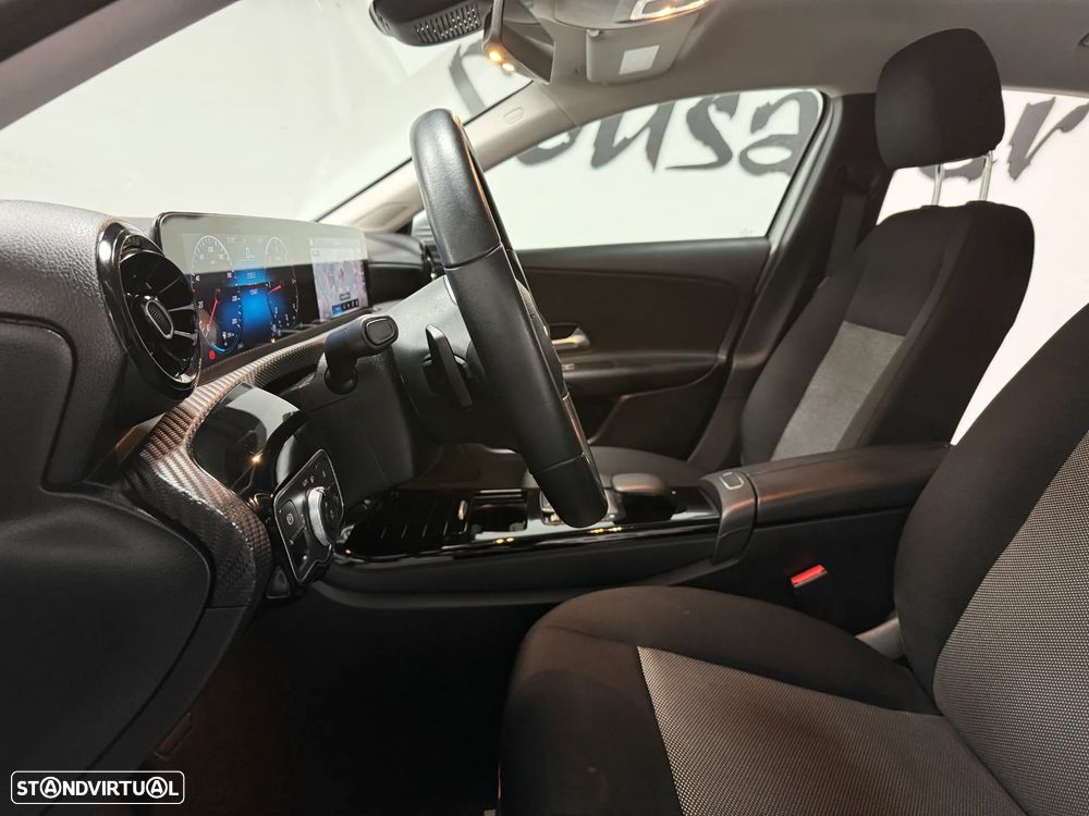 Mercedes-Benz A 180 Limousine d Business Solutions Aut. - 14