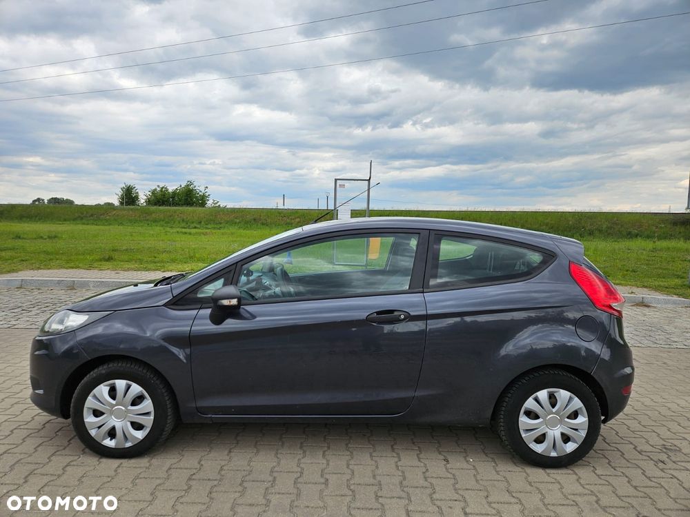 Ford Fiesta - 11