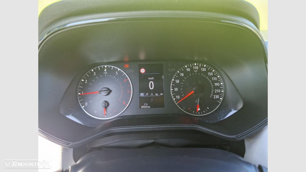 Renault Clio 1.0 TCe Limited Bi-Fuel - 12