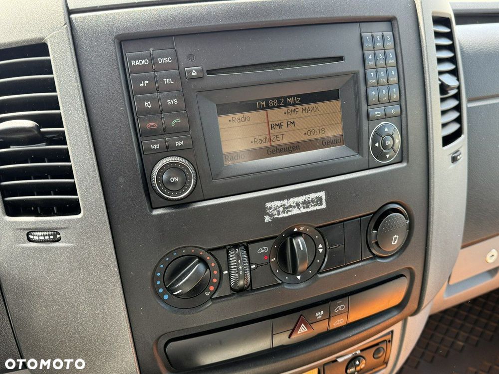 Mercedes-Benz Sprinter Zwyżka Podnośnik Koszowy VERSALIFT KLUBB ET-36-LF UDT - 31