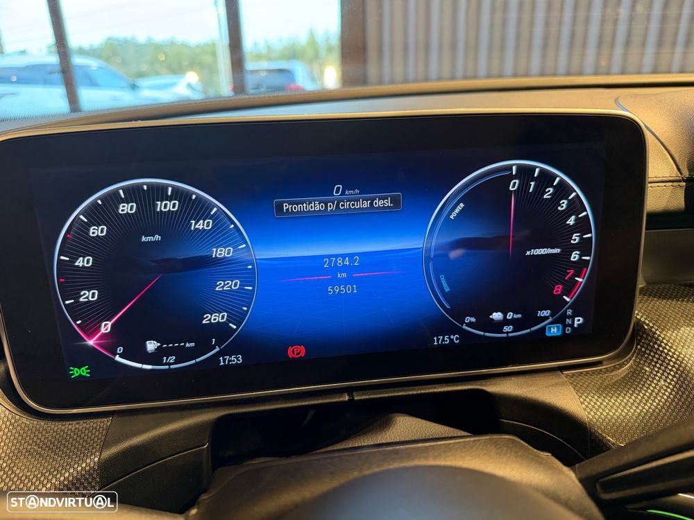 Mercedes-Benz C 300 e AMG Line - 17