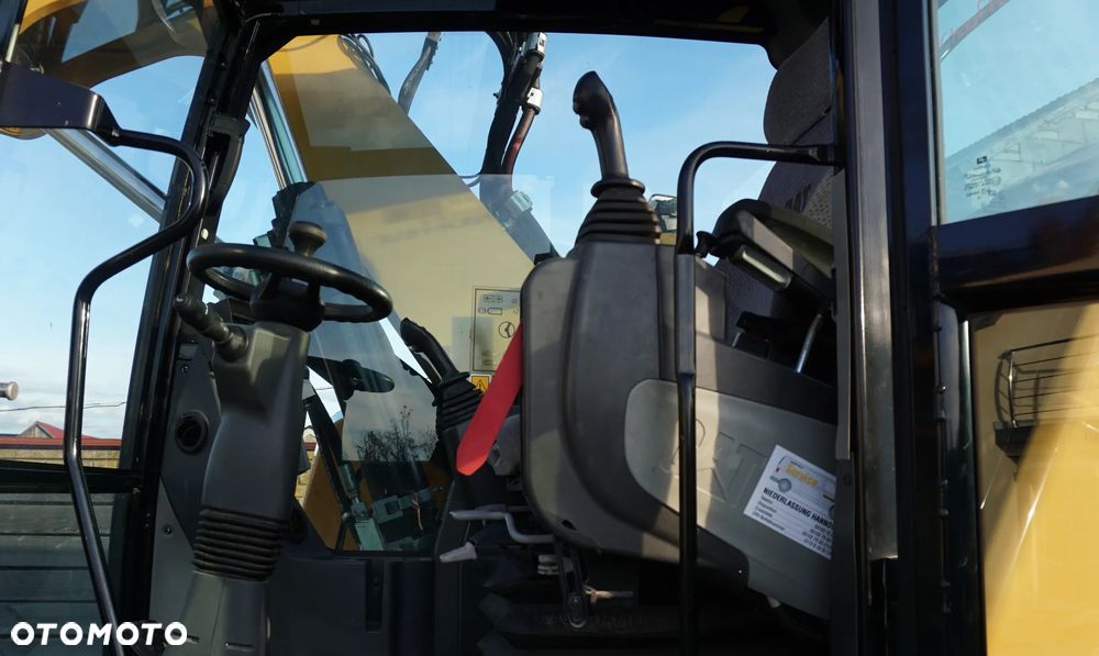 Caterpillar M 316 F - 10