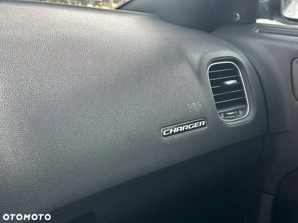 Dodge Charger - 21