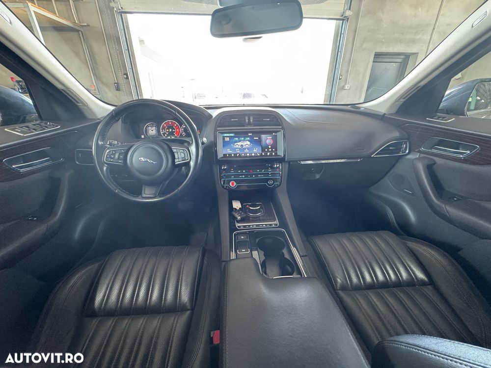 Jaguar F-Pace 20d AWD Aut. Prestige - 13