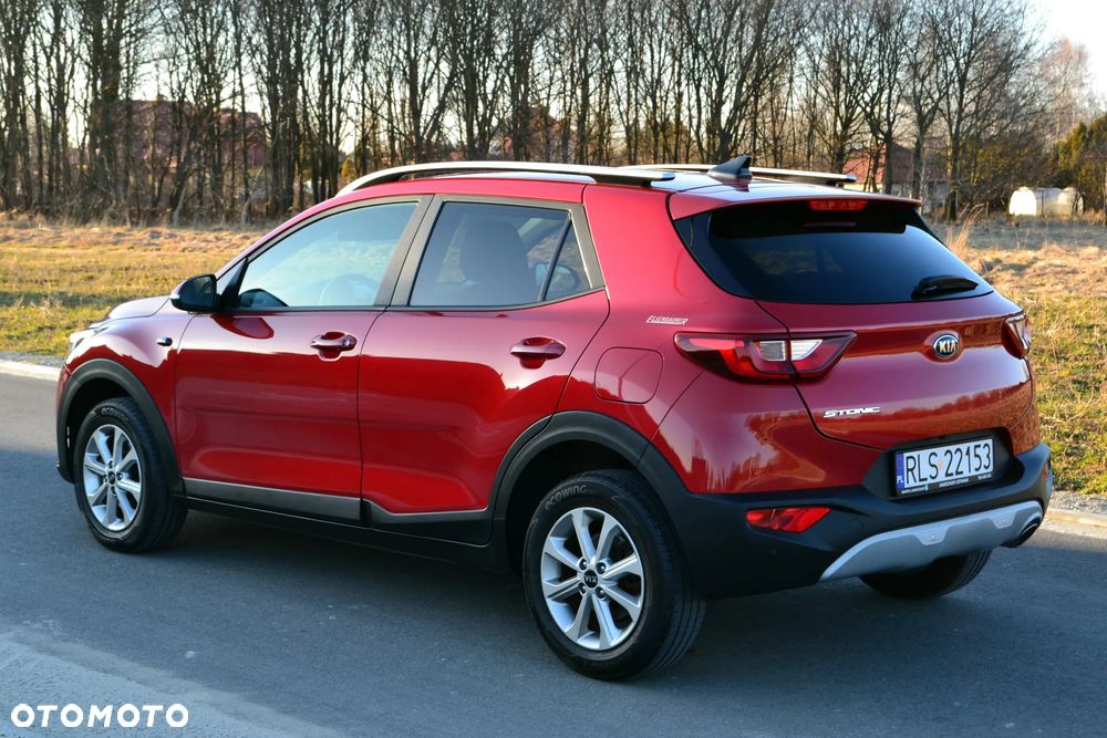 Kia Stonic - 4