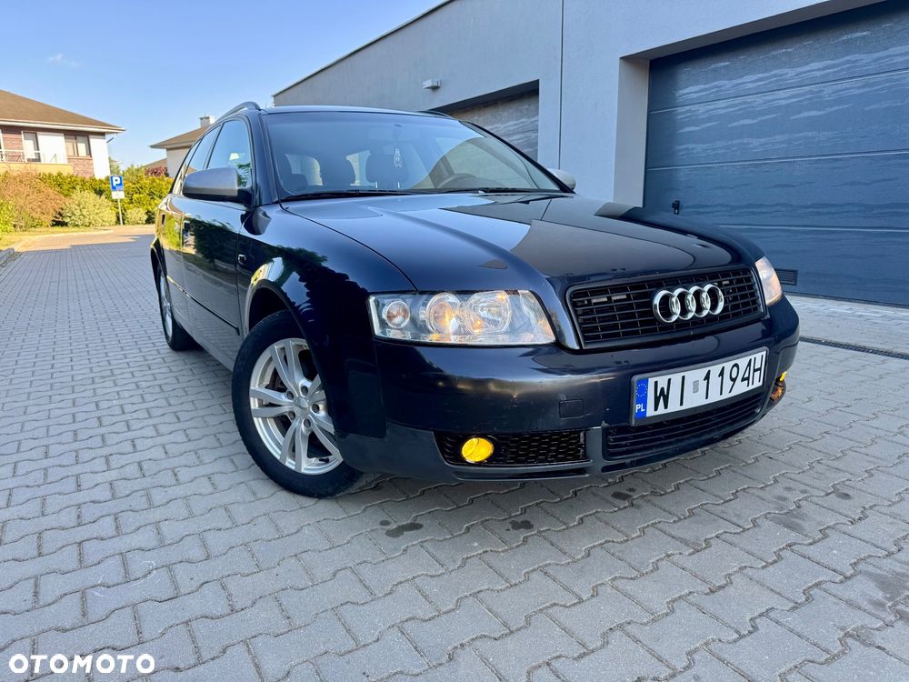 Audi A4 Avant - 4