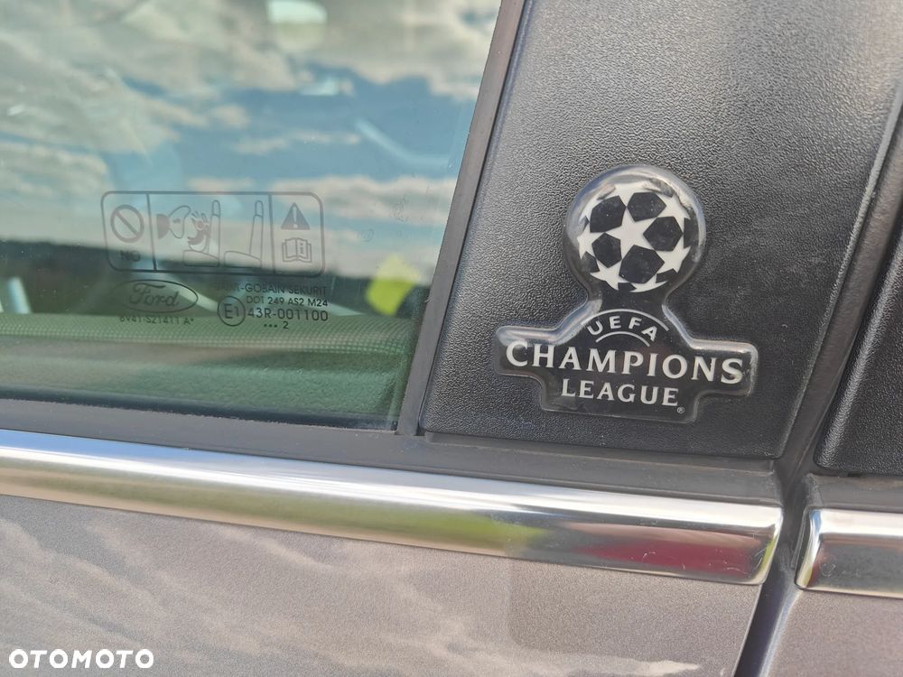 Ford Kuga 2.0 TDCi 4WD Titanium - 19