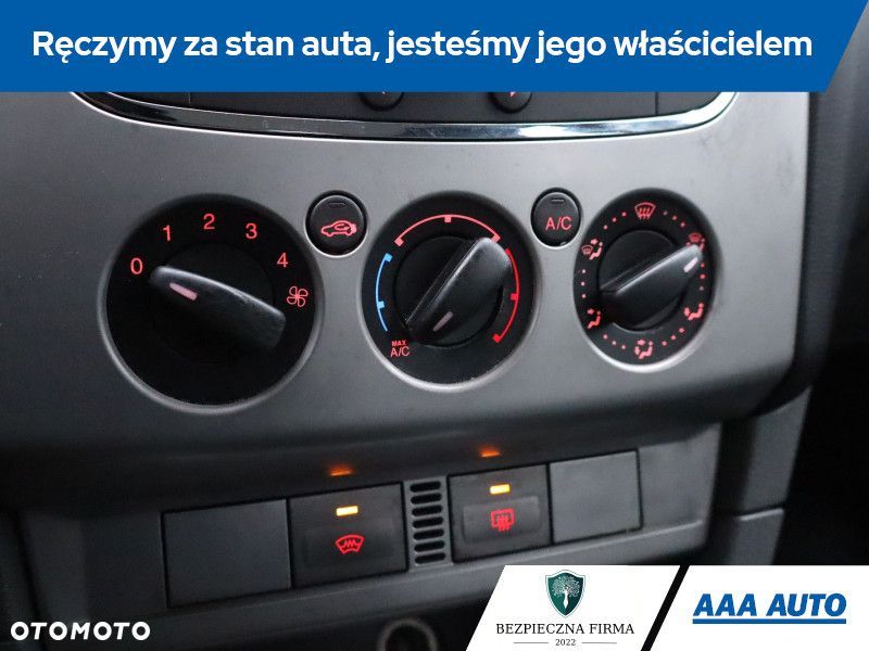 Ford Focus - 17