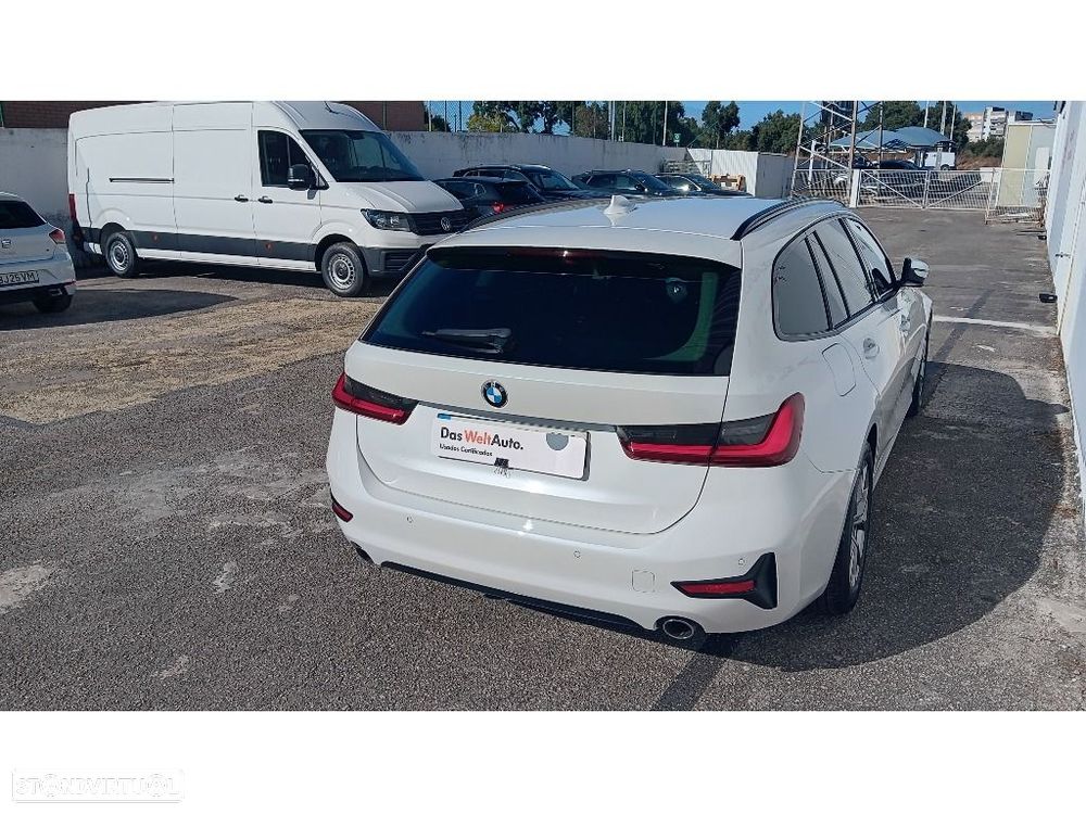 BMW 318 d Touring Auto - 8