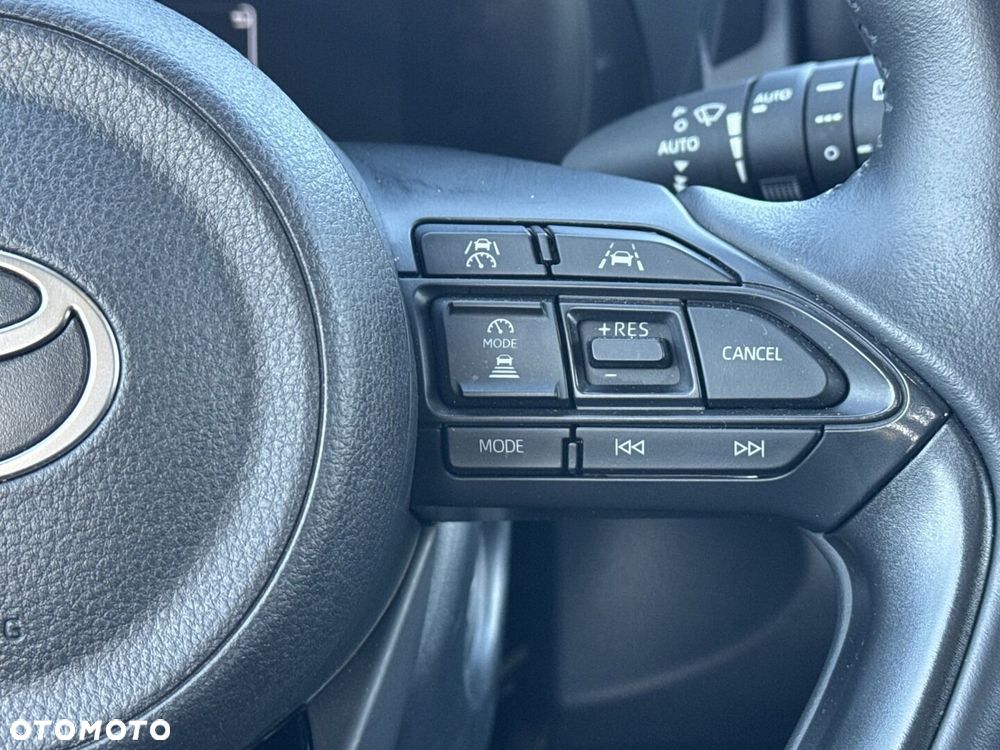 Toyota Yaris Hybrid 1.5 Style - 22