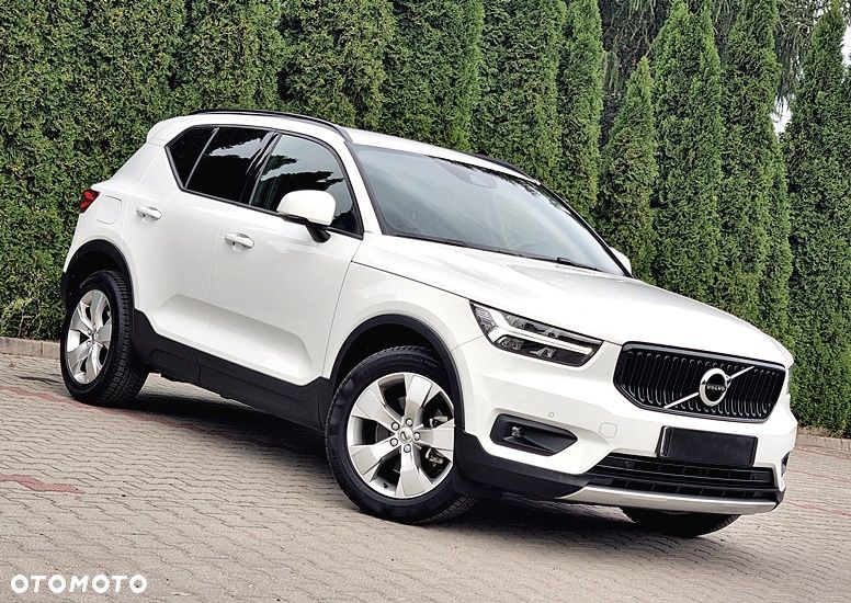 Volvo XC 40 B4 B DKG Ultimate Dark - 4
