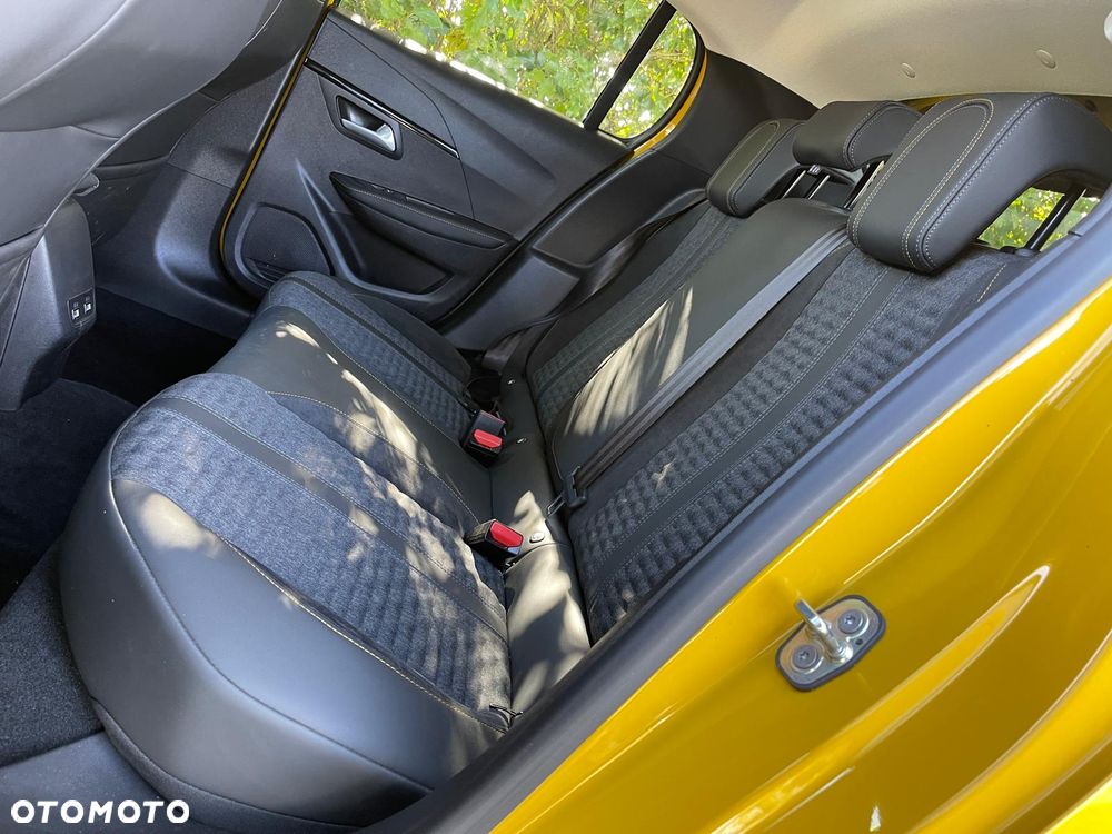 Peugeot 208 Elektromotor 136 Allure - 23