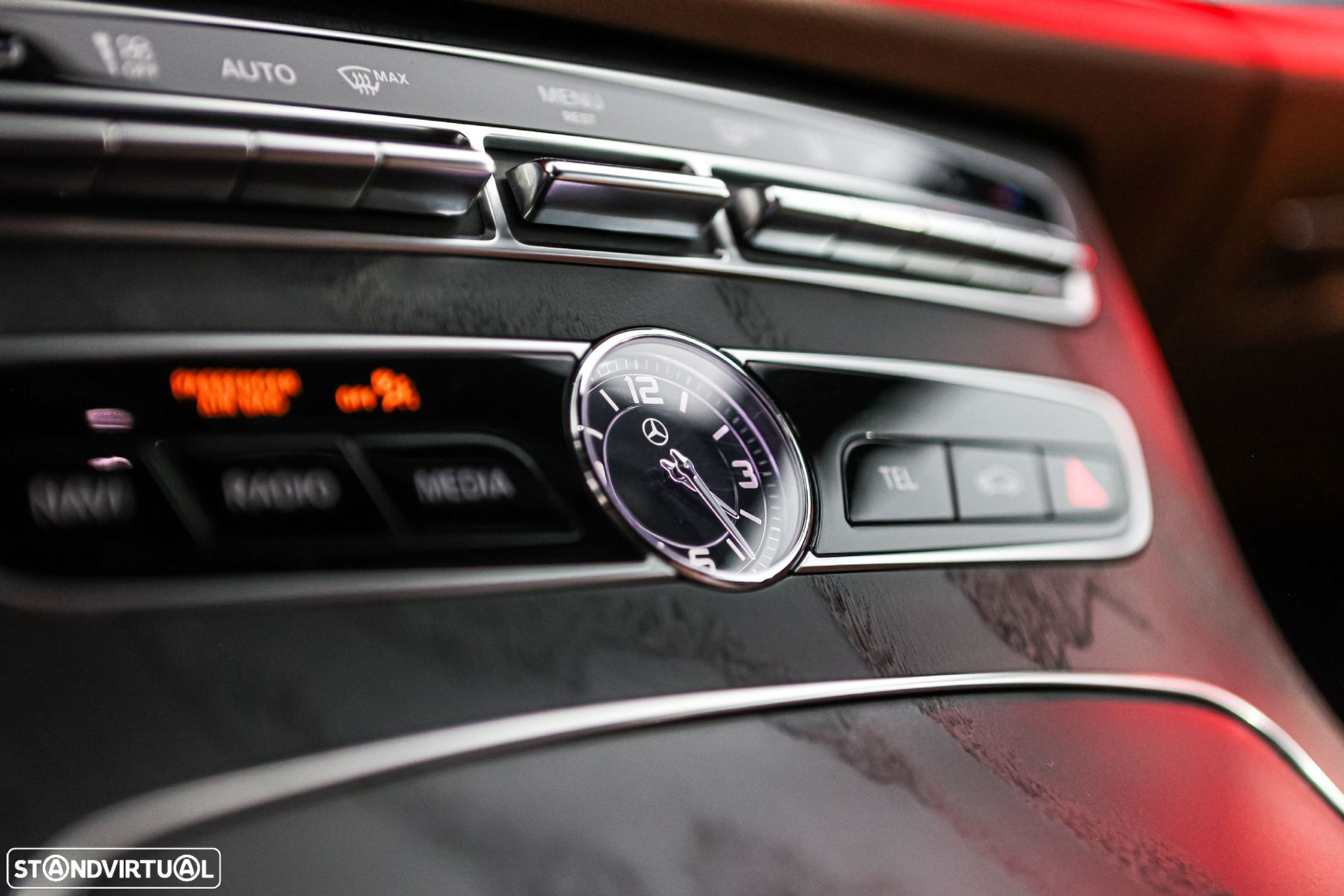 Mercedes-Benz E 300 de AMG Line - 33