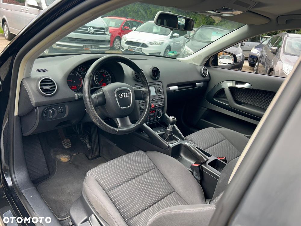 Audi A3 3-drzwiowe 1.9 TDI DPF S Line Sportpaket plus - 8