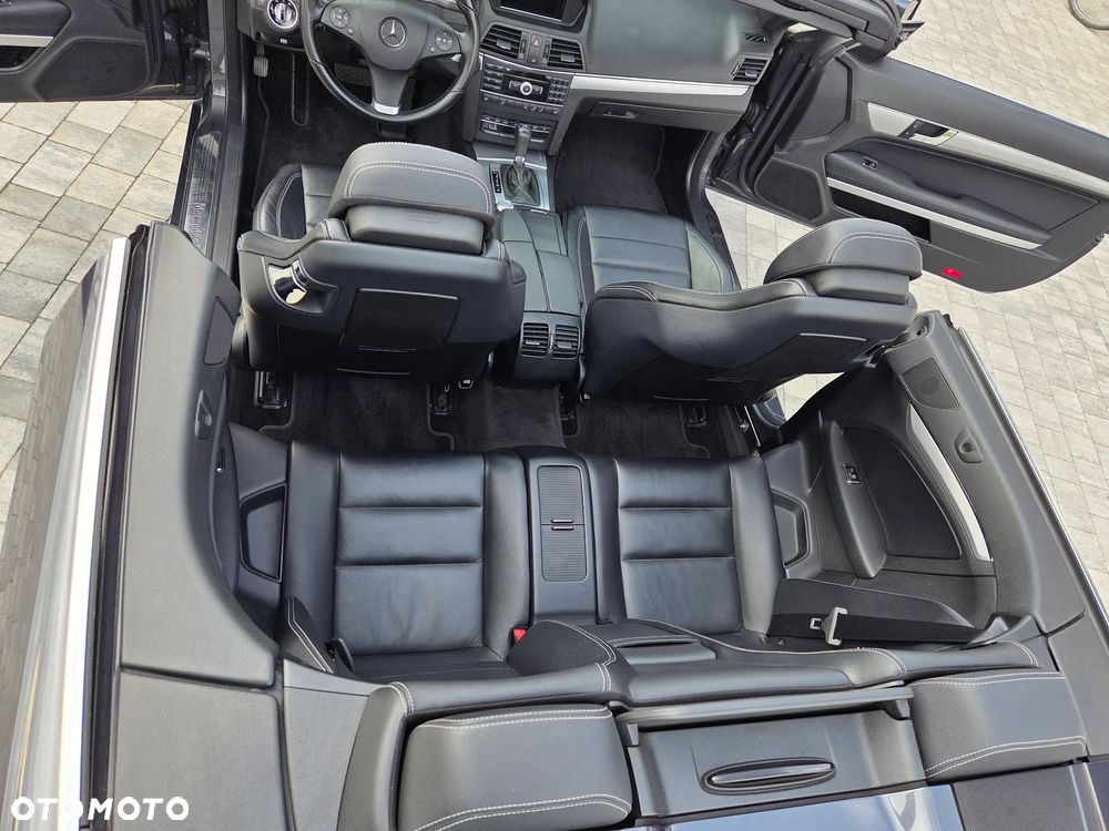 Mercedes-Benz Klasa E ver-e--klasse-cabrio-avantgarde - 24