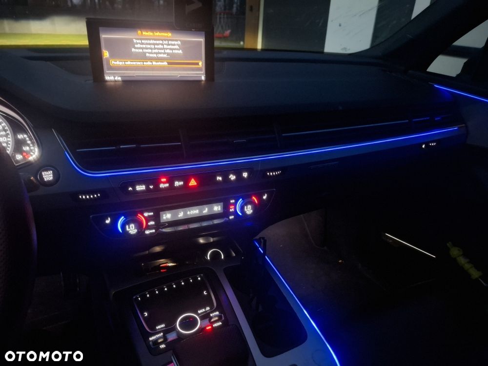 Audi Q7 - 7