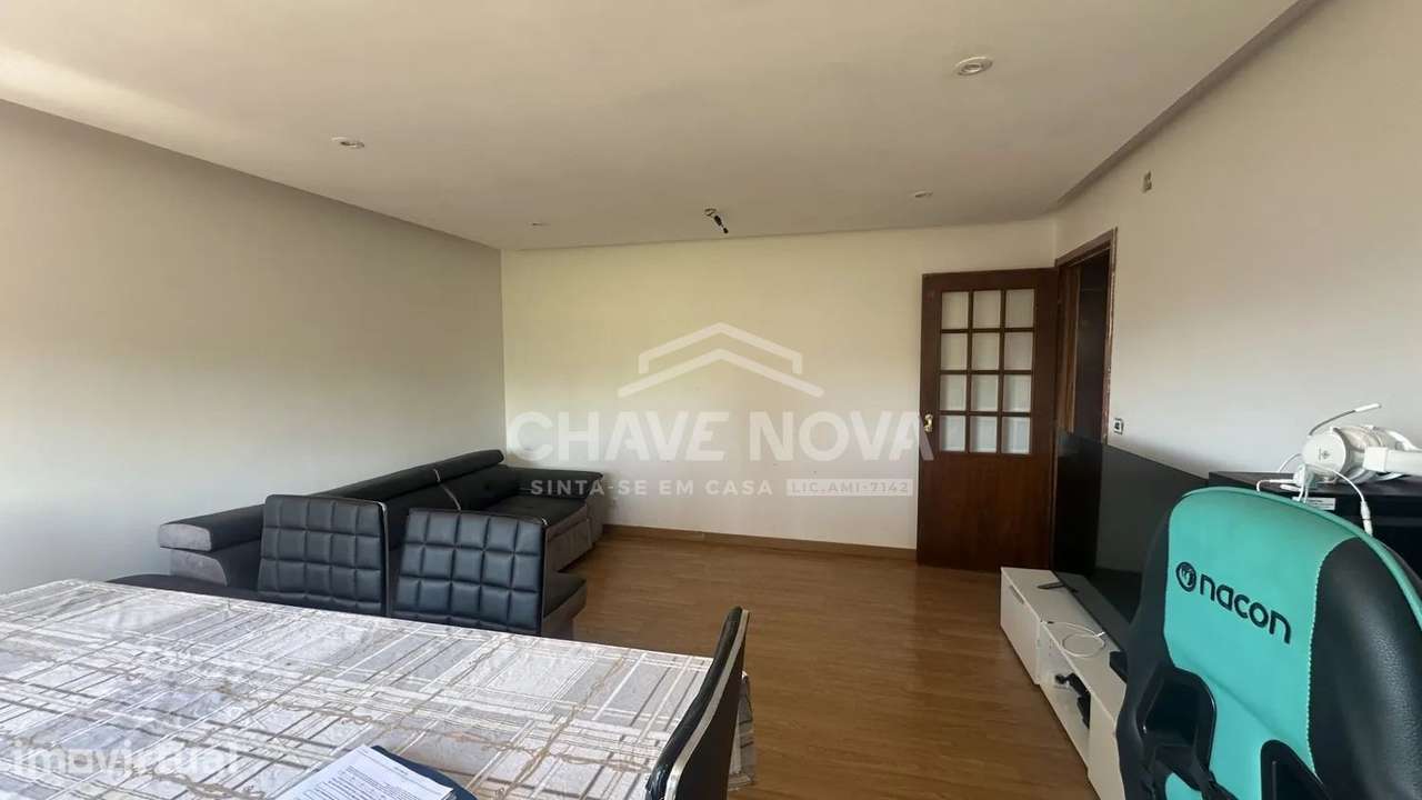 Apartamento T3 situado na zona de Coimbrões SD/CO - Grande imagem: 2/18