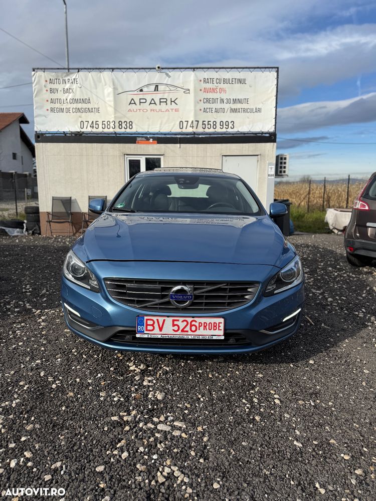 Volvo V60 D6 Plug-In-Hybrid AWD Geartronic Momentum - 10