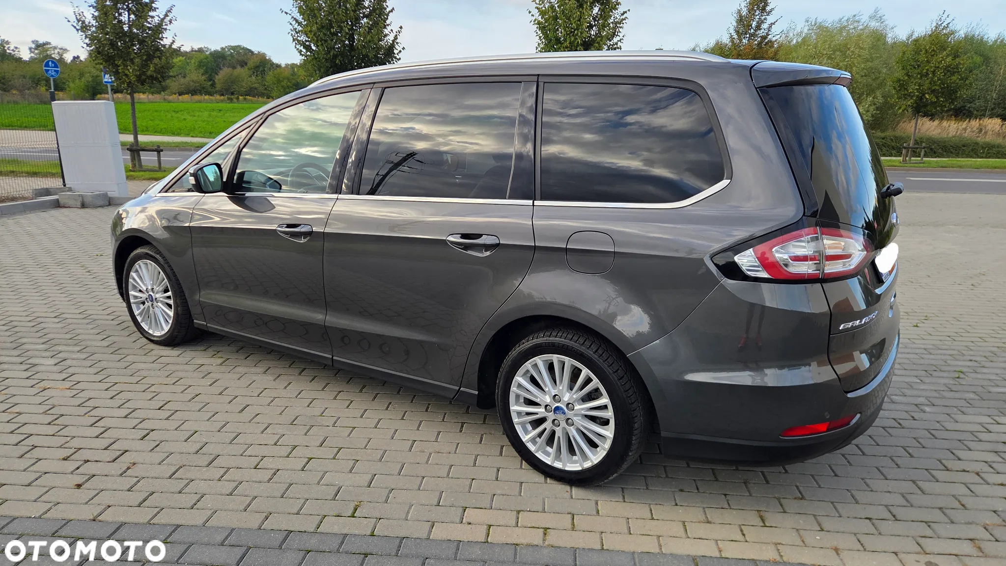 Ford Galaxy 2.0 TDCi 4WD Titanium PowerShift - 7